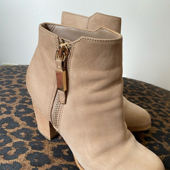 Tan Aldo Booties - Picture 2 of 5